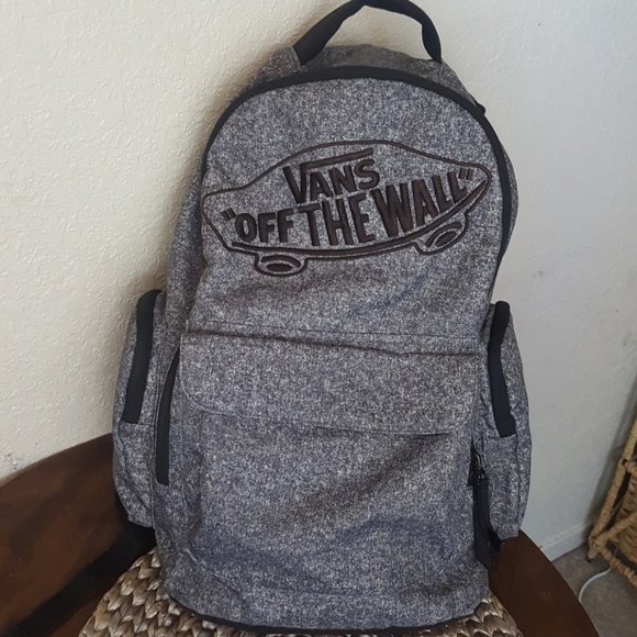 Vans Other - Vans Medium backpack with large Logo GUC